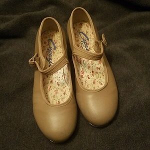 Capezio tap shoes